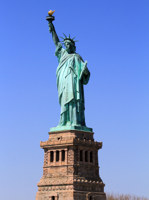 tatue_of_Liberty_med
